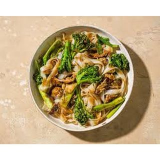Beef Fried Rice Noodles And Vegetables