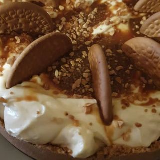 Mascarpone con dulce de leche y galletas maria