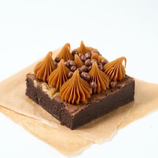 Brownie individual cobertura Caramelo Salgado