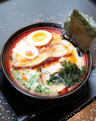 Tan Tan ramen z boczkiem lub tofu