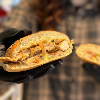 Закритий БУРГЕР Жульєн