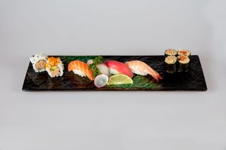 365. Sushi misto - 10 pezzi