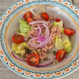 Салата Тонно (350г)
