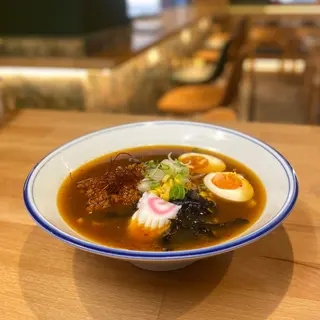 28. Ramen Rojo