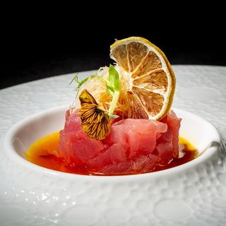 44. Tuna tartare