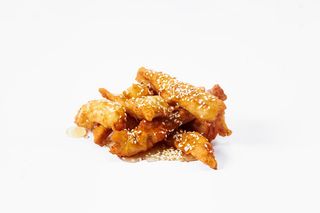 Čiken Fingers Med i Susam