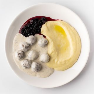 Митболы из телятины в сливочном соусе