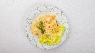 Surówka z kiszonej kapusty