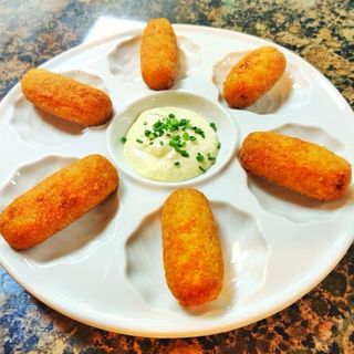 Croquetas De Queso
