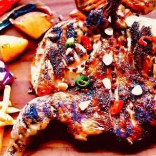 Meniu Pui intreg marinat la gratar