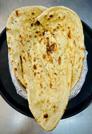 GARLIC NAAN