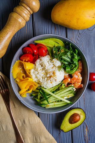 Боул с креветками (300г)