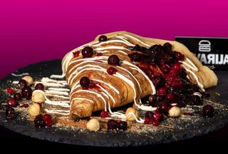 Palačinka sa Eurokremom i aronijom