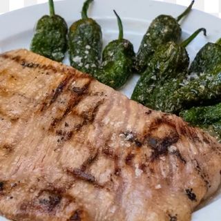 Ensalada mixta y secreto iberico 