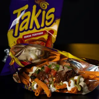 Takis Normales