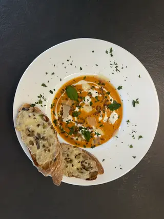 Supa cremă de roșii