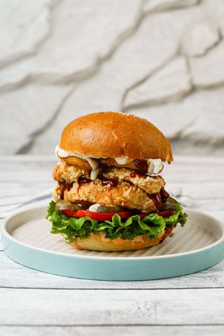 Биг чикен бургер 