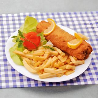 Karađorđeva sa prilogom + Coca-Cola 0.5l