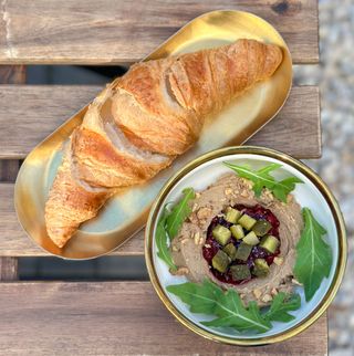 Паштет з курячої печінки (100/60г)