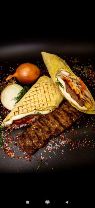 Люля кебаб в лаваші