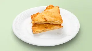 Мекица с кашкавал