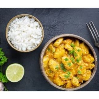 Pollo al curry con arroz (tapa)