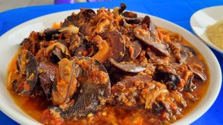 Kédjénou D'escargots + Accompagnement