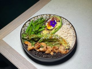 Боул з креветками та авокадо гриль (350g)