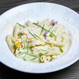 Penne cu sos pesto 300 gr