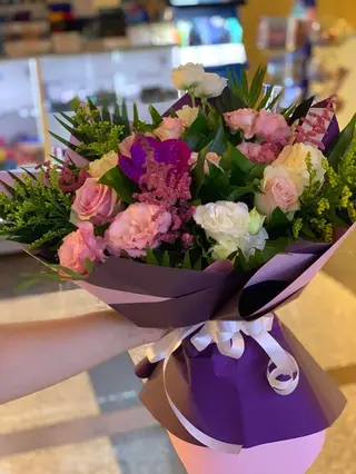 Buchet  M