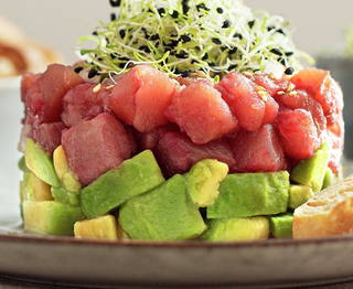 Tartar De Atún Picante