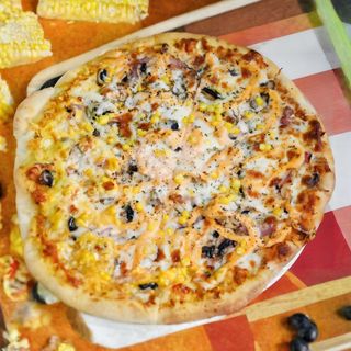 Pizza Hot Dancer's Média