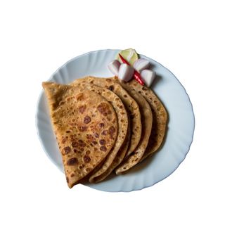 Onion Paratha  with curd 	(Луковый хлеб с кефиром)
