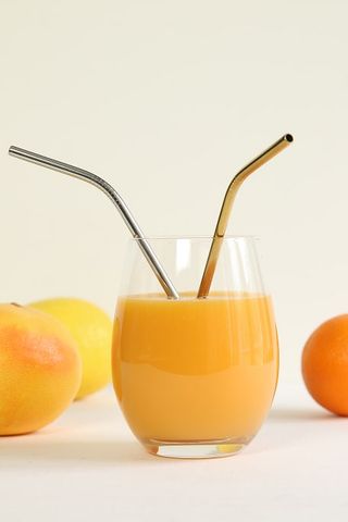 Jus Pressé Jus D'orange Et Carottes