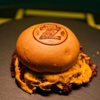 Pringoza Smash Burger