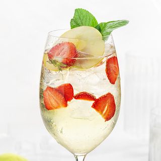 Limonadă cu aloe vera și măr verde