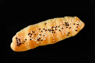 Fatayer halloumi