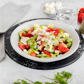 Šopska salata ljuta