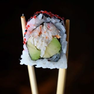 Rojo California Uramaki (8 Pzs.)
