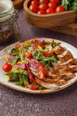 Салат Ginger Сhicken