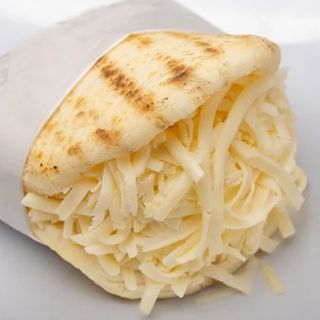Arepa Queso Blanco Latino