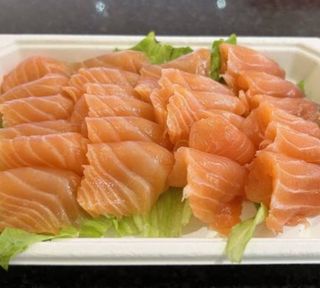 Sashimi Salmão (24 Unidades)