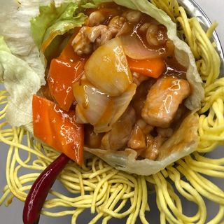 Pollo Con Salsa Picante