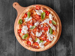 Pizza Caprese