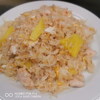 Arroz con piña y pollo
