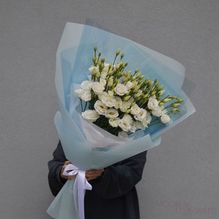 Buchet de eustoma albă (M)
