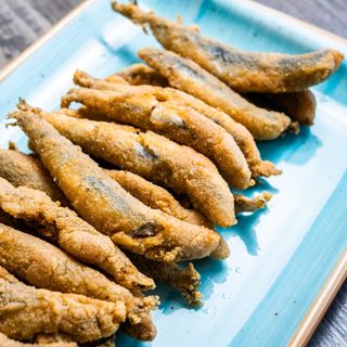 Er Boquerón a la Andaluza En Adobo