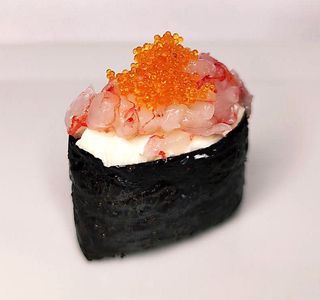 126. Gunkan akai ebi