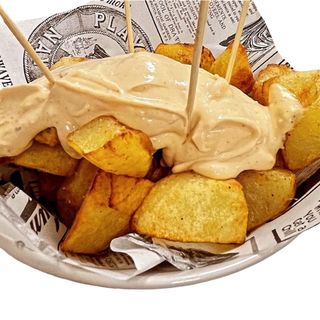Tapa Patatas Bravas Caseras