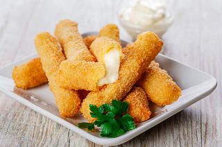 8. Ración De Palitos Mozzarella (6 Uds.)